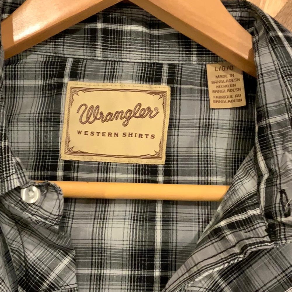 Wrangler Western short sleeve shirt size large NWT - Picture 3 of 8
